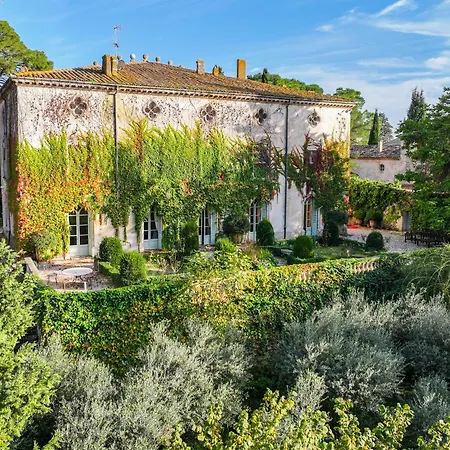 Chateau De Cristin Du Xviii, Authentique Et Familial - Rossiconciergerie Junas