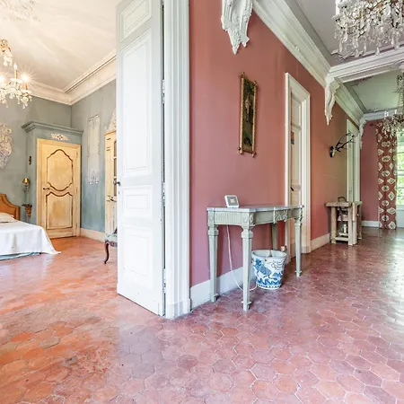 Chateau De Cristin Du Xviii, Authentique Et Familial - Rossiconciergerie