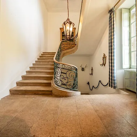 Chateau De Cristin Du Xviii, Authentique Et Familial - Rossiconciergerie *