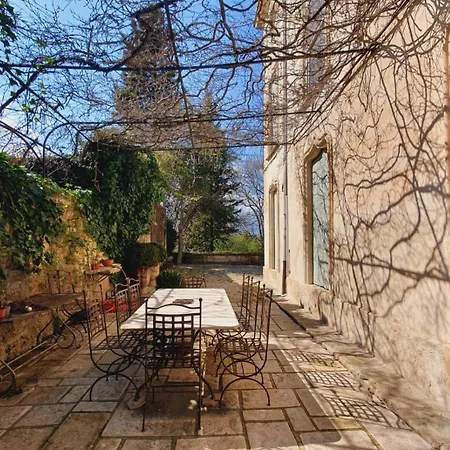 Chateau De Cristin Du Xviii, Authentique Et Familial - Rossiconciergerie